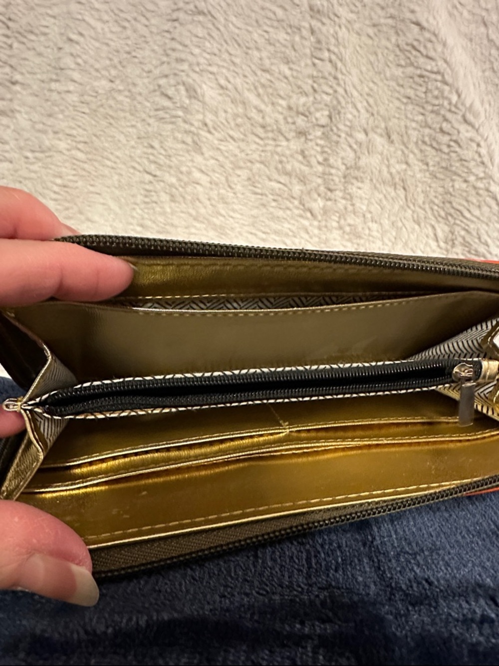 Steve Madden Orange Patent Zip Wallet with Gold Plaque - Picture 6 of 6